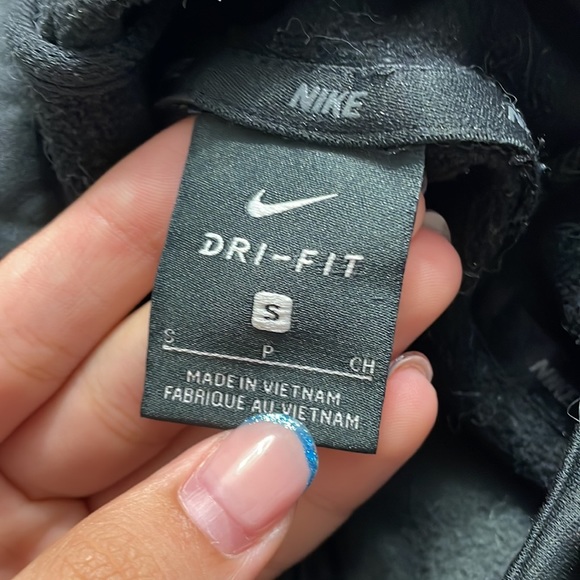 men’s nike hoodie - Picture 2 of 2